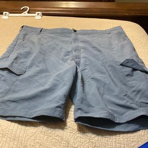 Wrangler gray blue cargo shorts like new condition